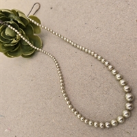 perlekaede-i-forloeb-sølv-lås-vintage-perle-halskaede